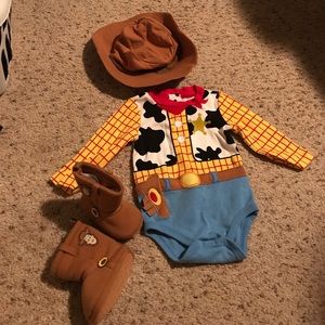 Infant woody costume