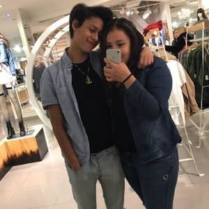 Meet your Posher, Emmanuel