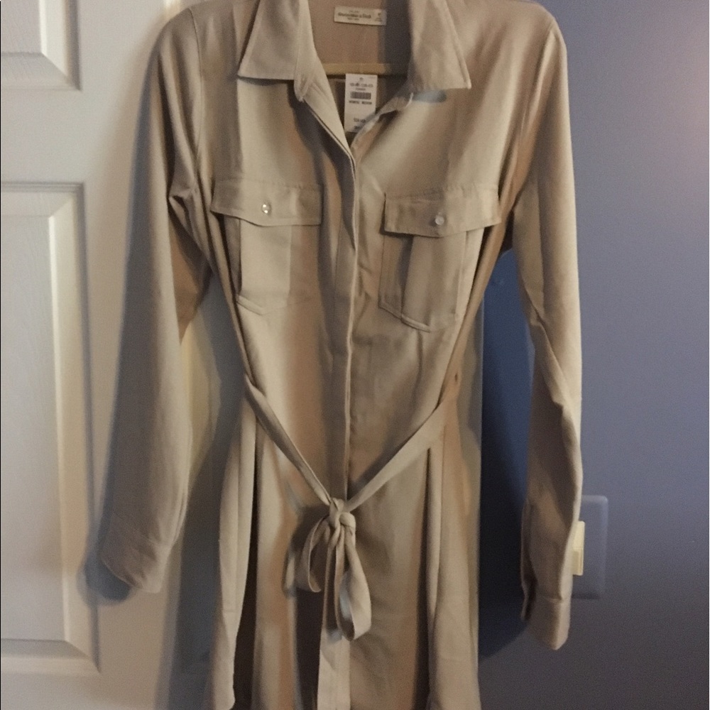 Never before worn Abercrombie and fitch dress