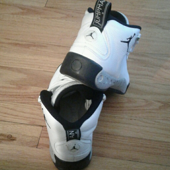 Jordans - Picture 2 of 5