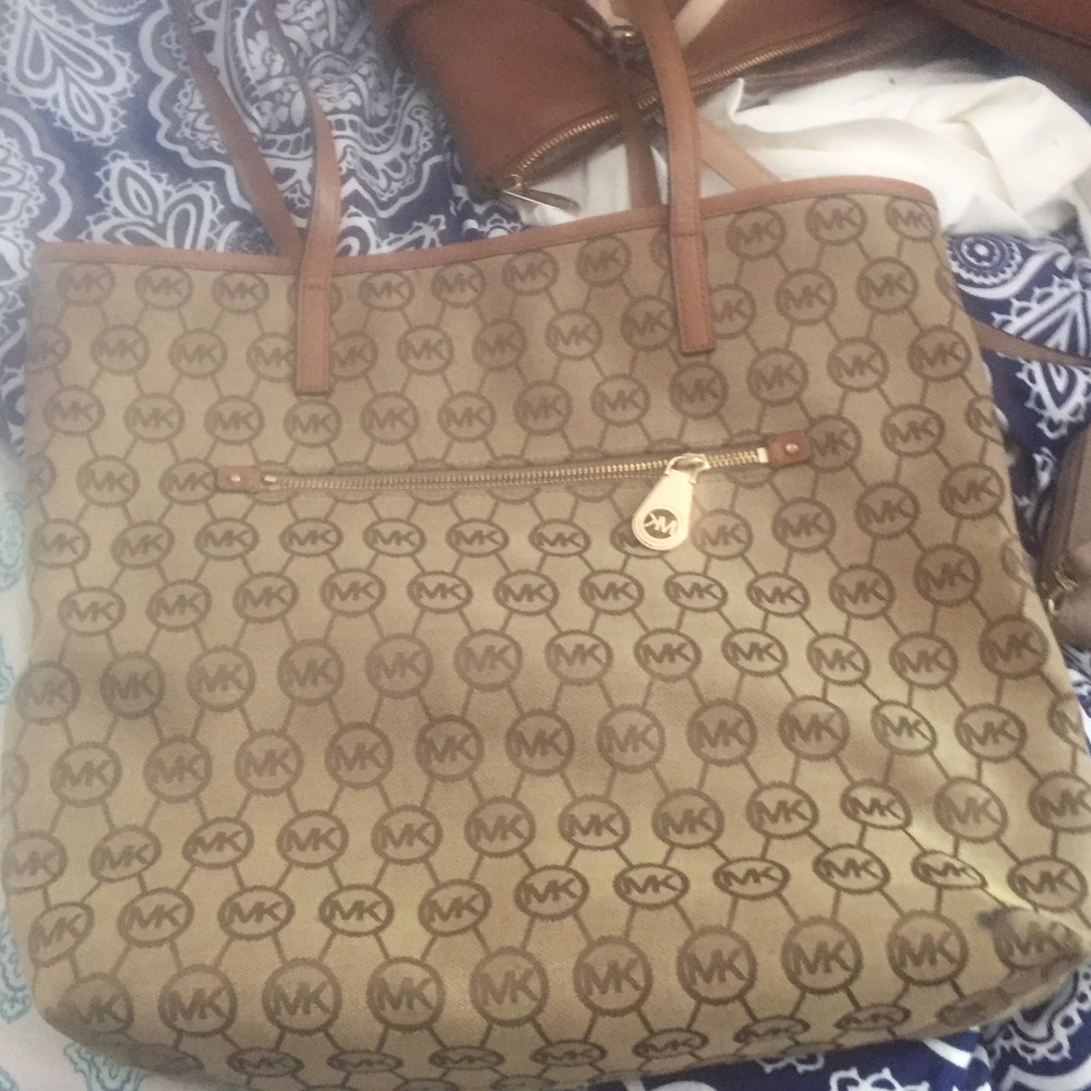 Michael Kors Large Canvas tote