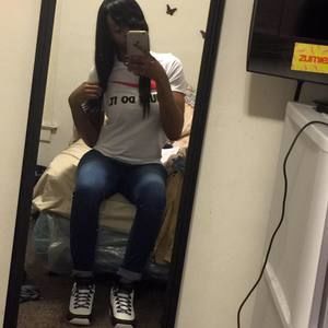 Meet your Posher, Mya