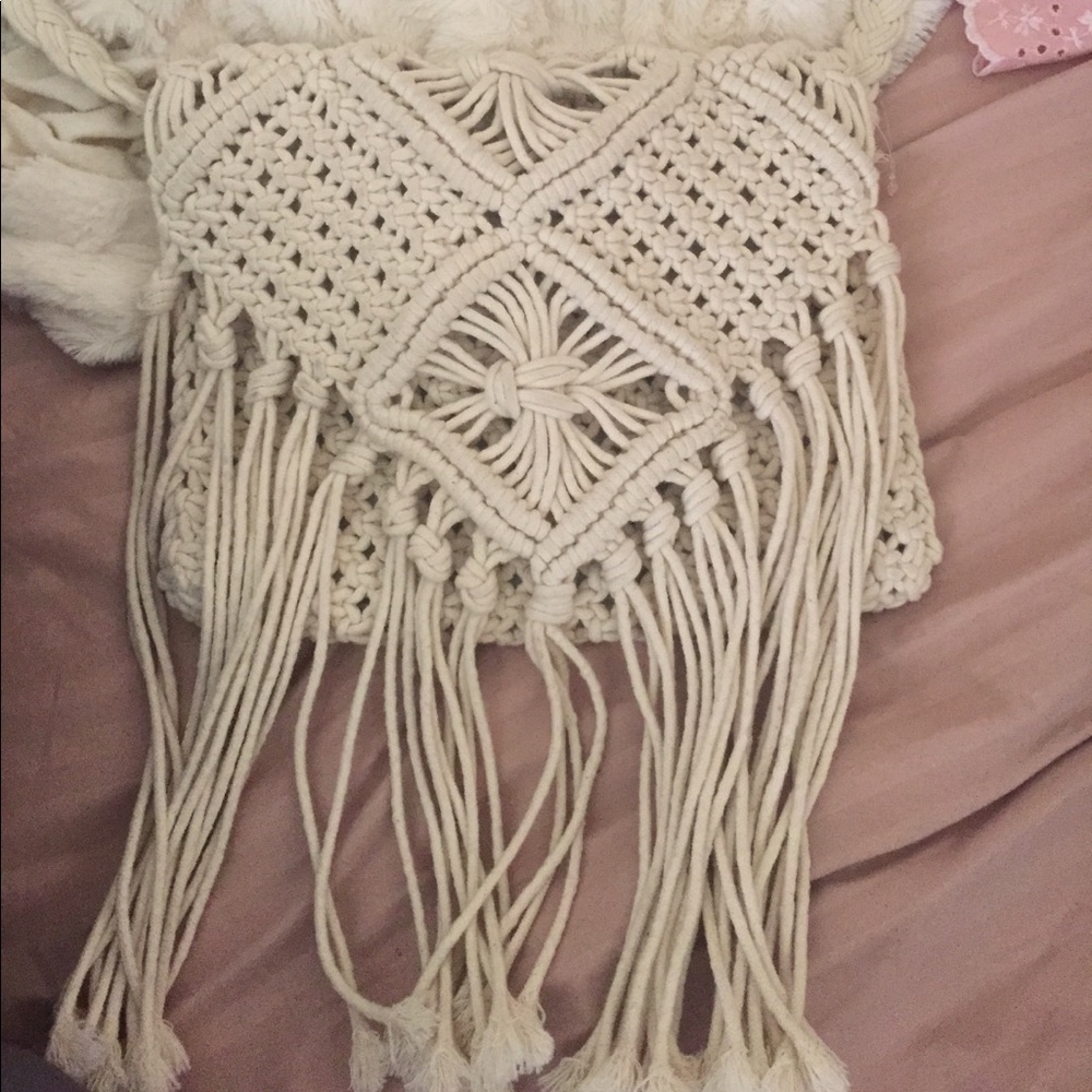 Cream crochet side bag