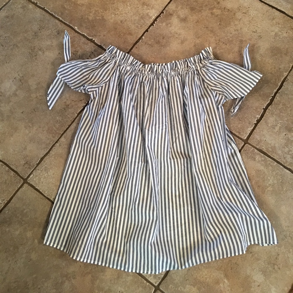 Boutique striped top🚢⚓️