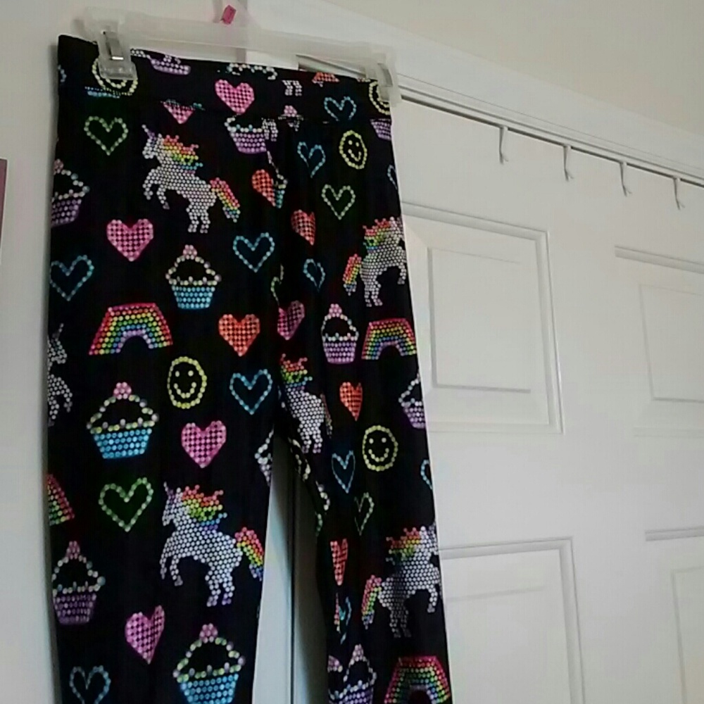 Justice emoji leggings size 12