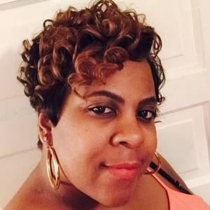 Meet your Posher, Joyce