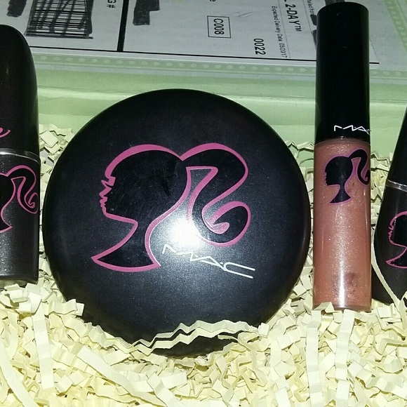 Rare Mac Barbie 4 piece bundle - Picture 2 of 5