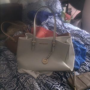 White leather Michael Kors Tote