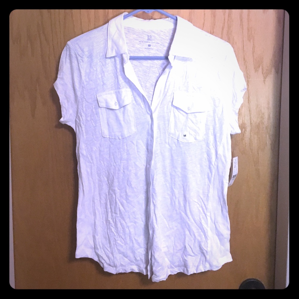 NWT New York & Company White collared t-shirt