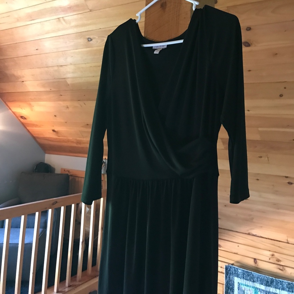Black dress, looks like wrap but its sewed!