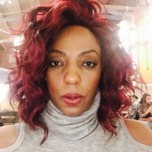 Meet your Posher, Danisha