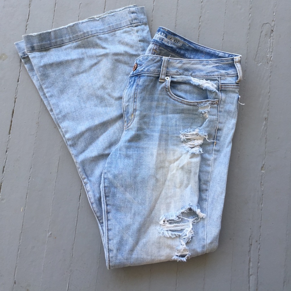 AE Modern Flare Stretch Size 16 Jeans