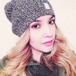 Meet your Posher, Leslie