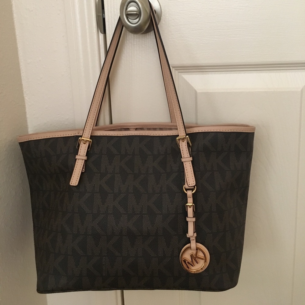 Michael kors tote