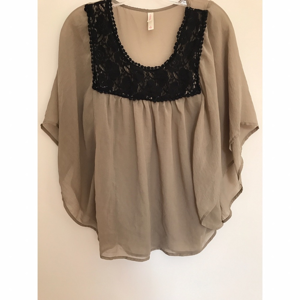 Taupe and black flowy top