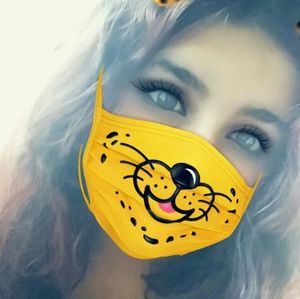 Meet your Posher, Evelyn