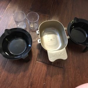 Bowls & measuring cups