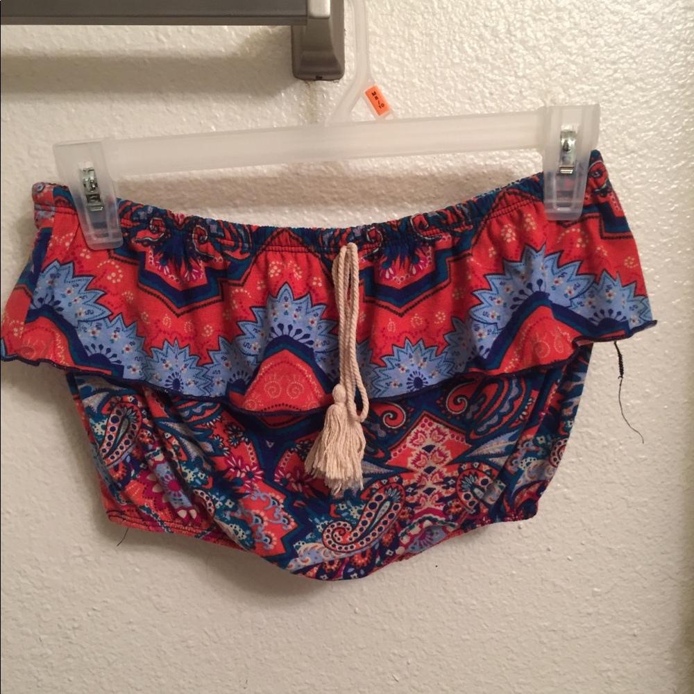 Women's Medium Crop Top - Rue 21