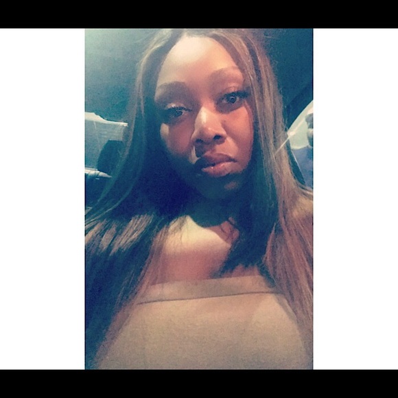 Meet your Posher, Zandria - Picture 1 of 1