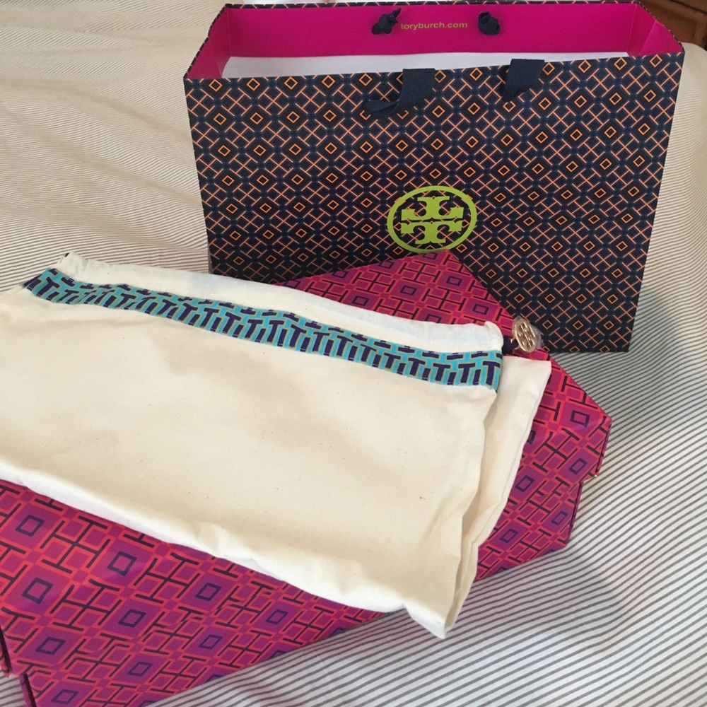 Tory Burch Shoe Dustbag with box and bag