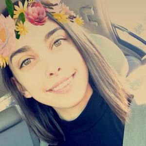 Meet your Posher, Brittany gail