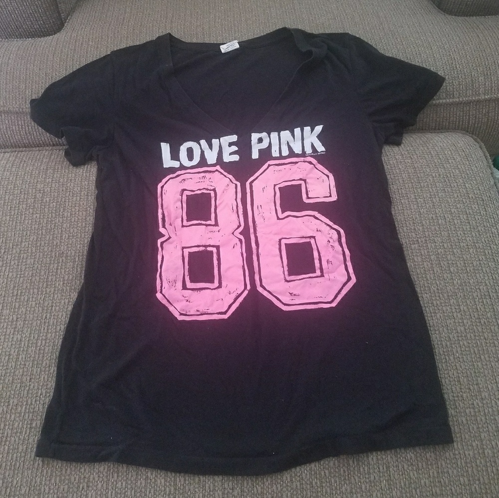 VS Pink T-shirt