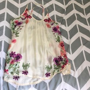 Coco+Jaimeson floral tank NWOT
