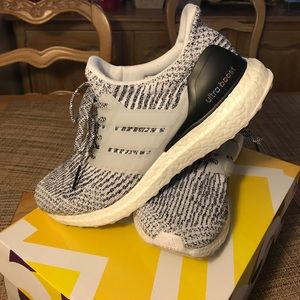 Adidas ultra boost 3.0 zebra