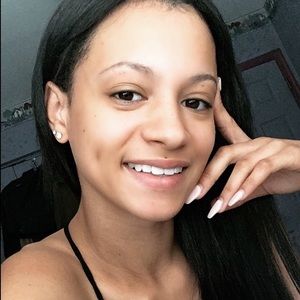 Meet your Posher, Carly