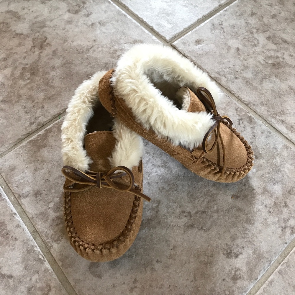 Minnetonka moccasins - toddler size 13