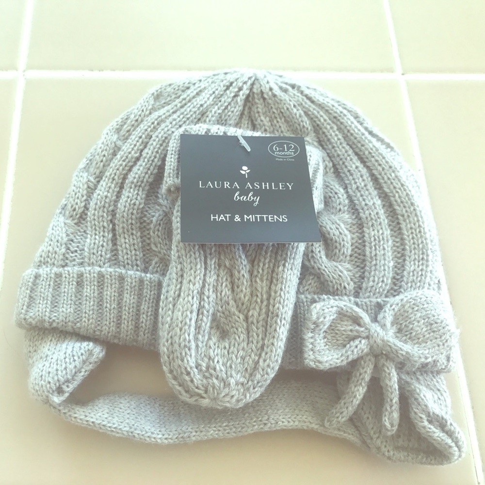 Laura Ashley baby Hat and Mittens