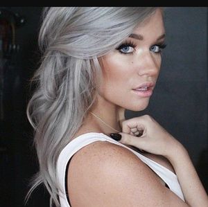 Meet your Posher, Angie