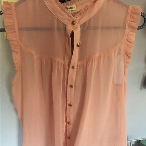 Very nice pink sheer button up tank!