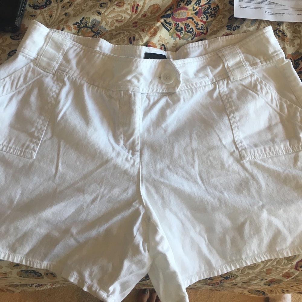 Limited white shorts