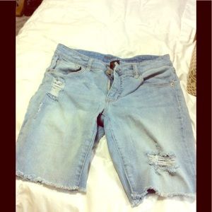 Denim ripped shorts
