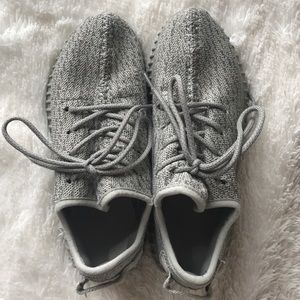 Gray 7.5 yeezy boost