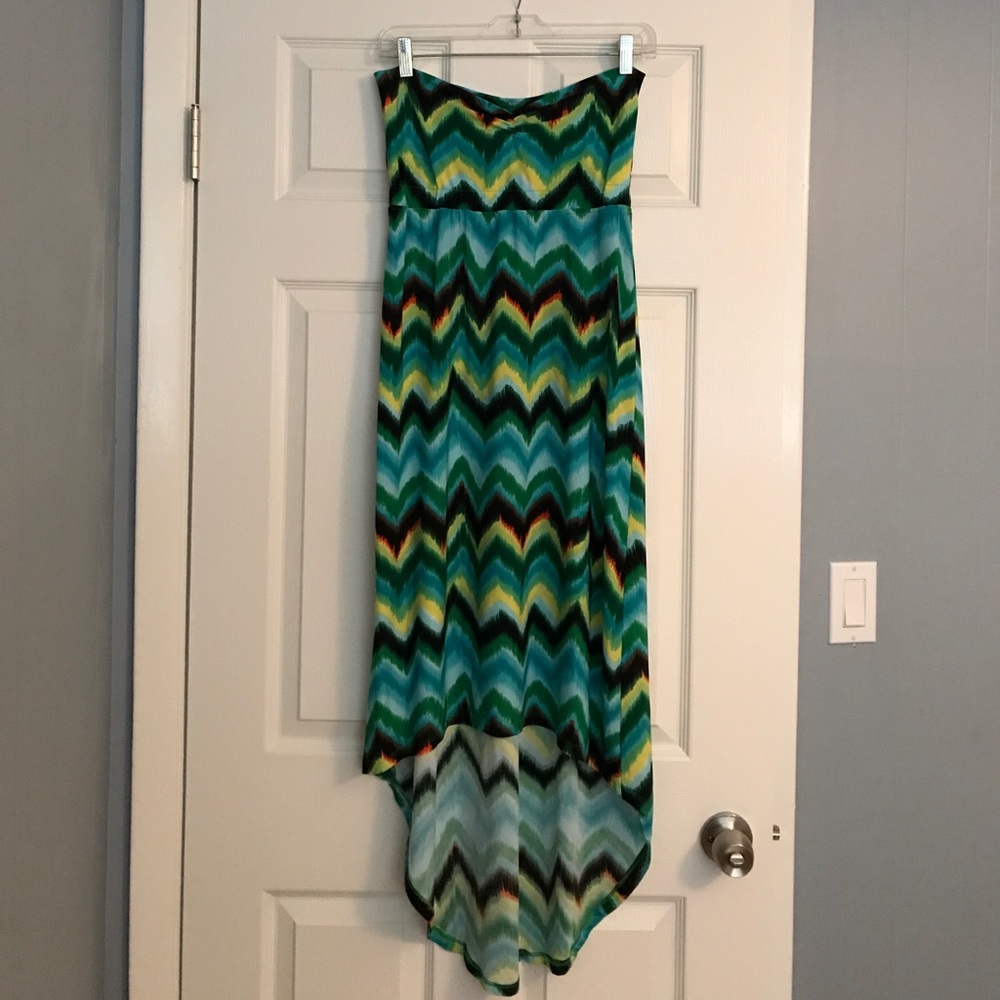 Strapless chevron hi-low dress