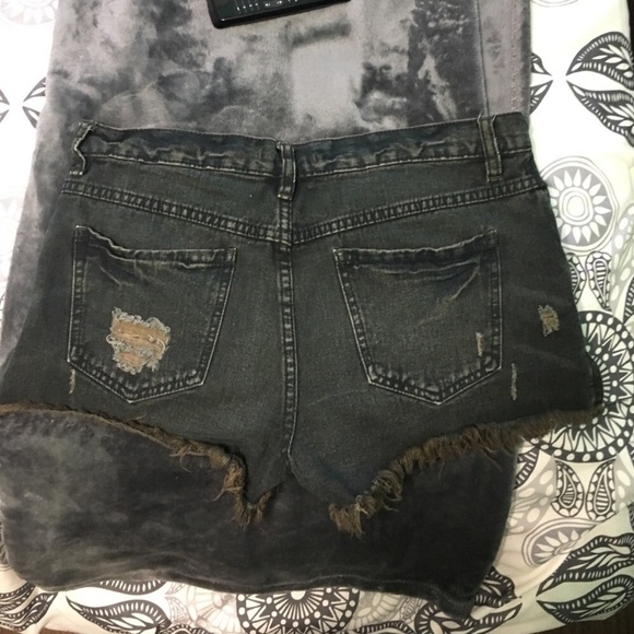Free People Black Shorts - Picture 3 of 4