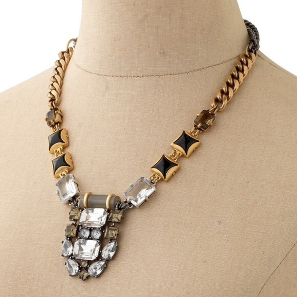 Stella & Dot Phoenix Pendant Necklace