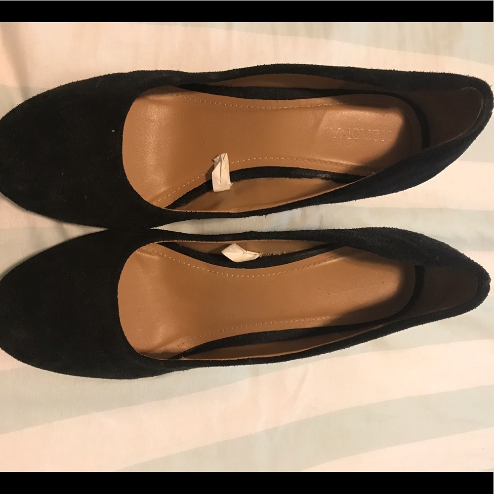 Size 8.5 suede wedges