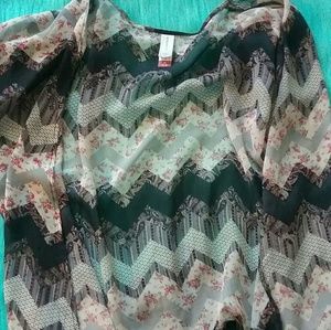 Rose chevron kimono