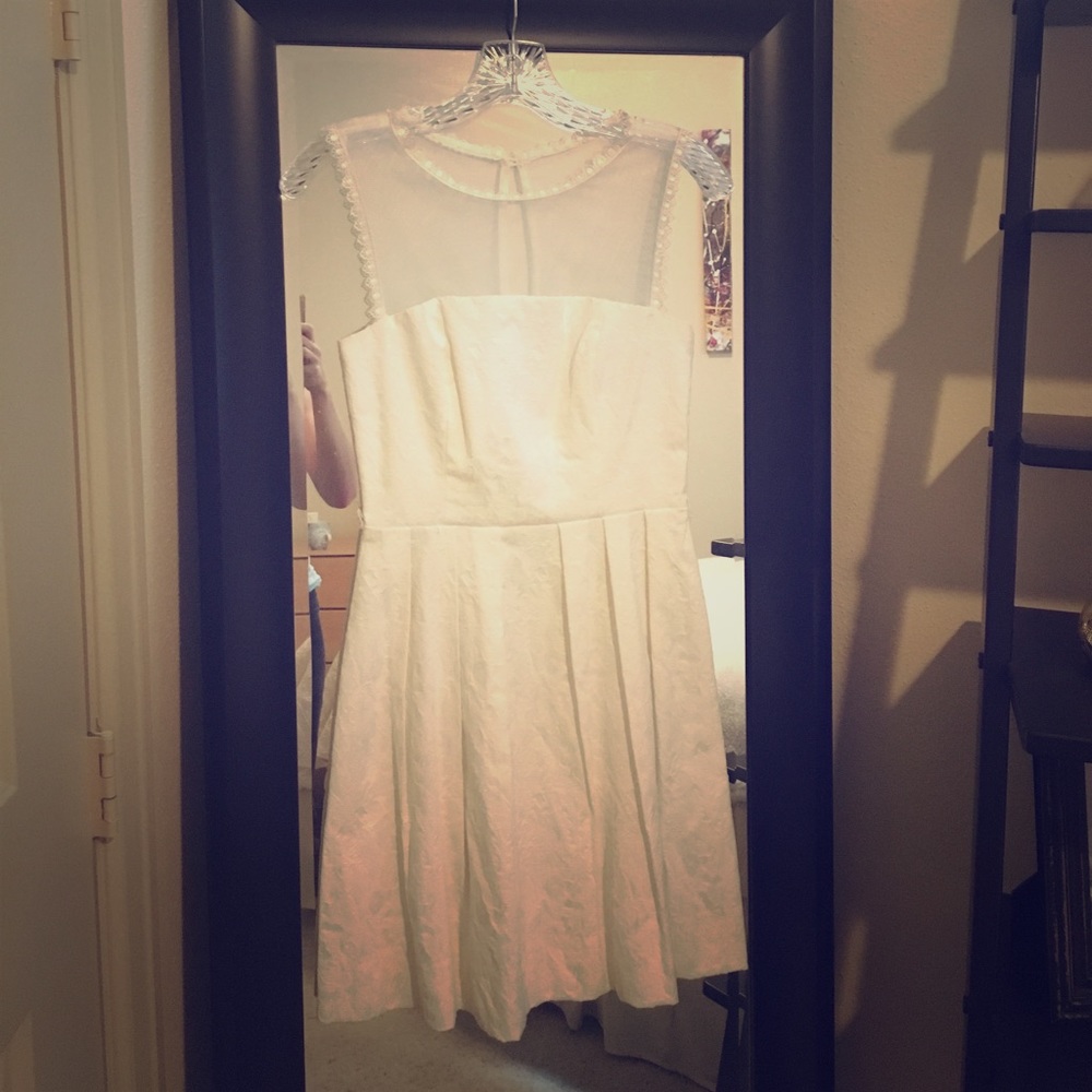 White mesh jacquard sun dress