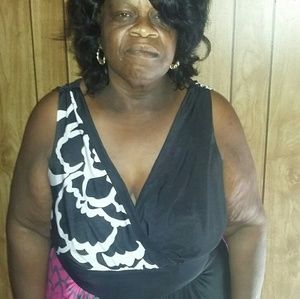 Meet your Posher, Linda