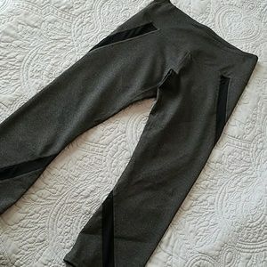 SOLD 🚫 Fabletics Mesh Detail Crops