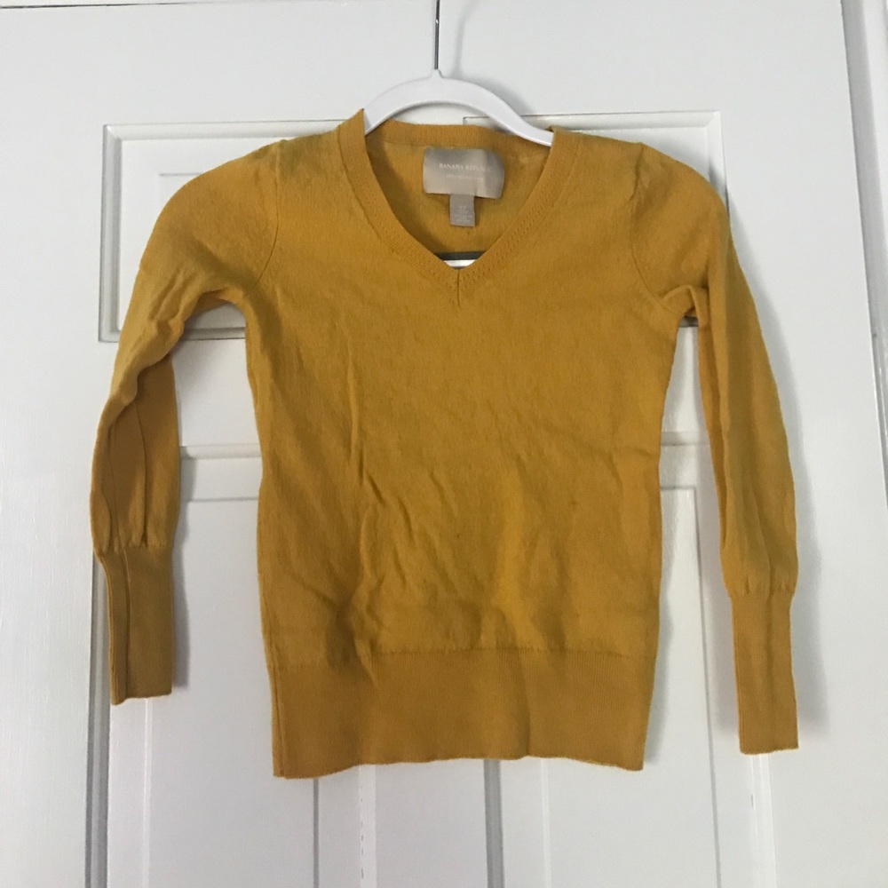 Banana Republic Yellow Sweater