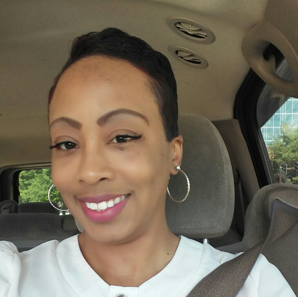 Meet your Posher, Tiffany