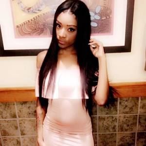 Meet your Posher, Keisha