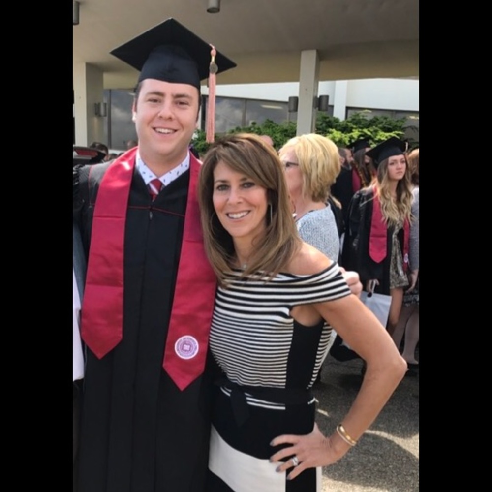 Meet your Posher, Lori