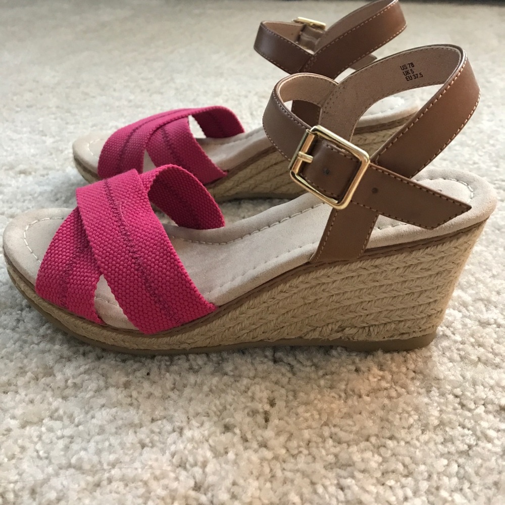 Land's End Pink wedges