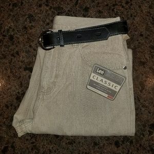 Lee Khaki jeans with belt